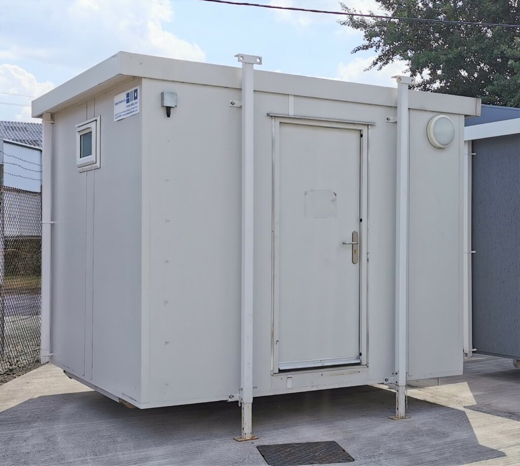 Portable toilet unit